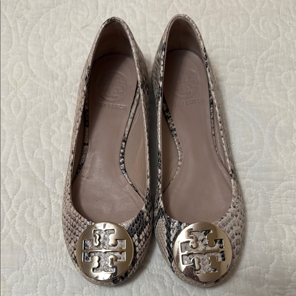 Tory Burch Tan Ballet Flats with Signature Logo